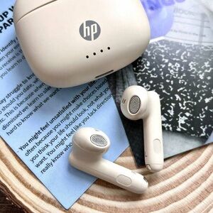 HP Cream Wireless Earbuds